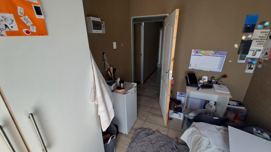 16 Bedroom Property for Sale in Universitas Free State